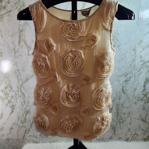 BARASCHI Beautiful Rolled Flowers Sleeveless Top